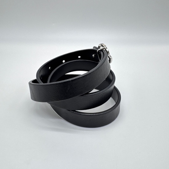 Moncler Authentic Black Leather Logo Buckle Belt Size 40 Pre-Owned - Picture 2 of 8